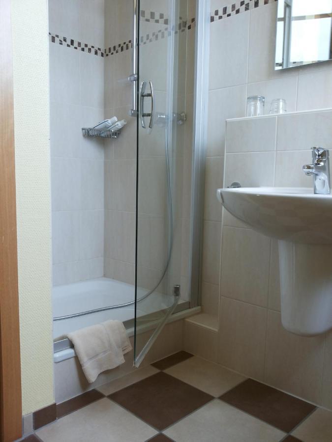 Hotel Muehlenhof Lollar Εξωτερικό φωτογραφία